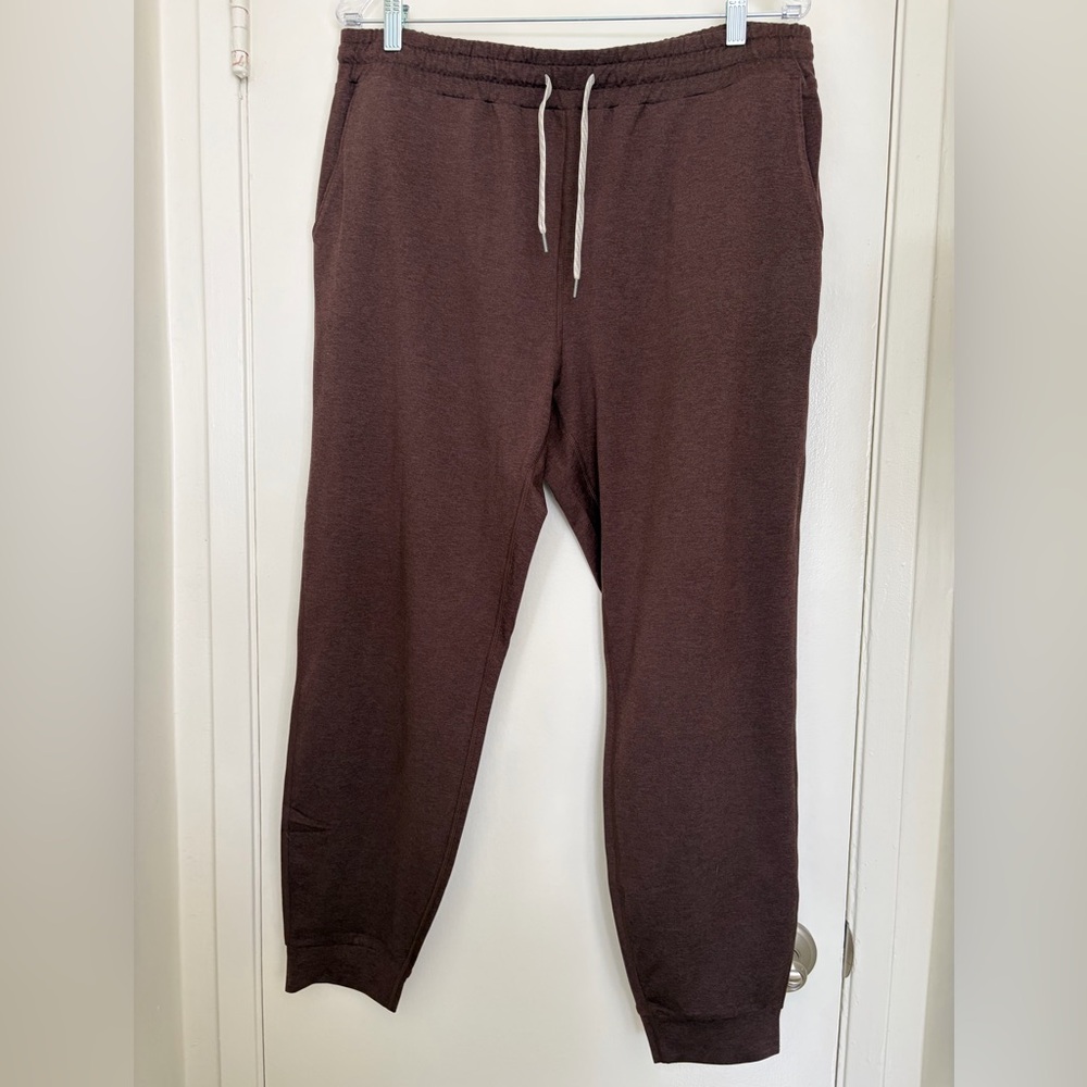 Vuori Women's Chocolate Brown Joggers